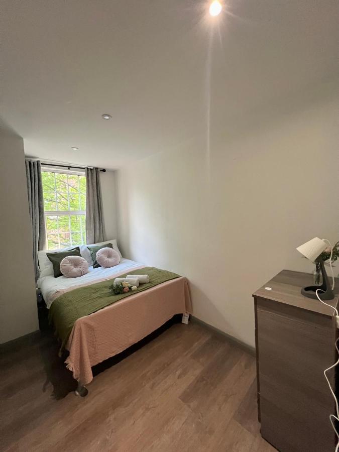 Apartment 3 Bedroom Flat In King's Cross, St Pancras's. 2 Minutes To Euston.