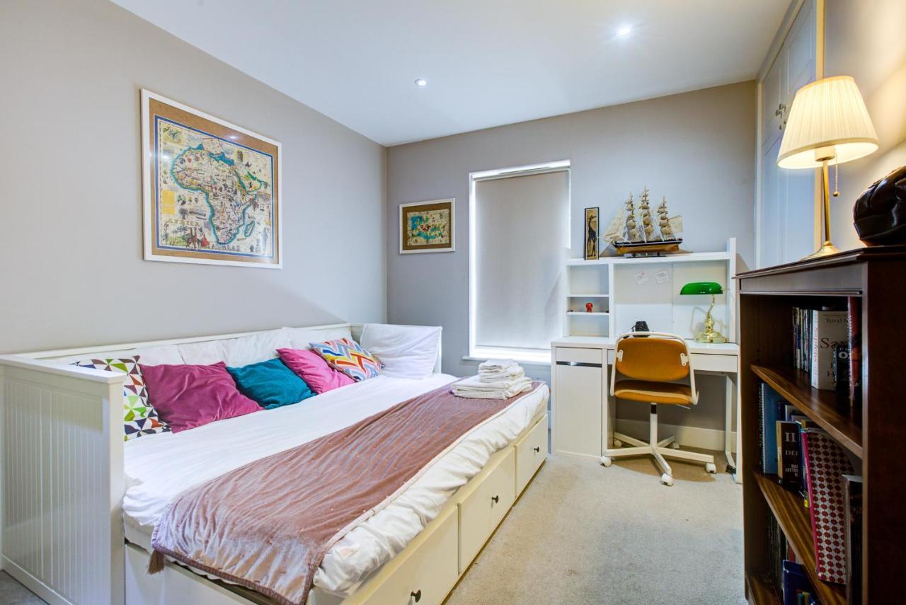 2 Bedroom Spacious In The Heart Fulham Appartamento *