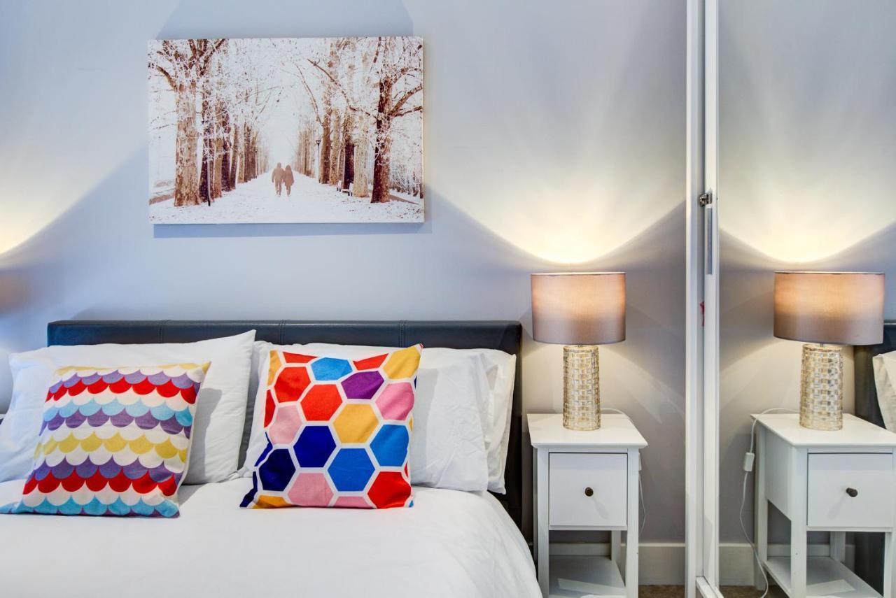 Appartamento 2 Bedroom Spacious In The Heart Fulham