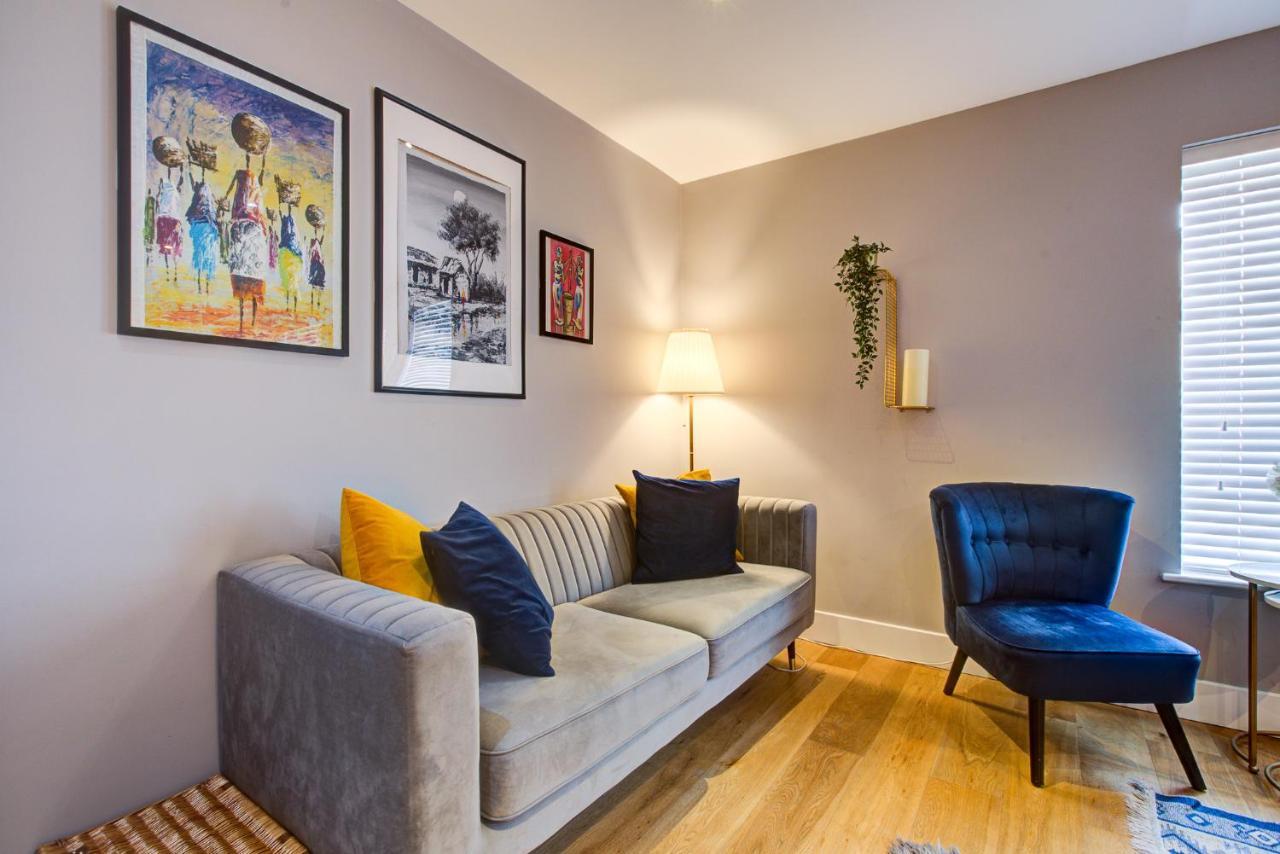 Appartamento 2 Bedroom Spacious In The Heart Fulham *