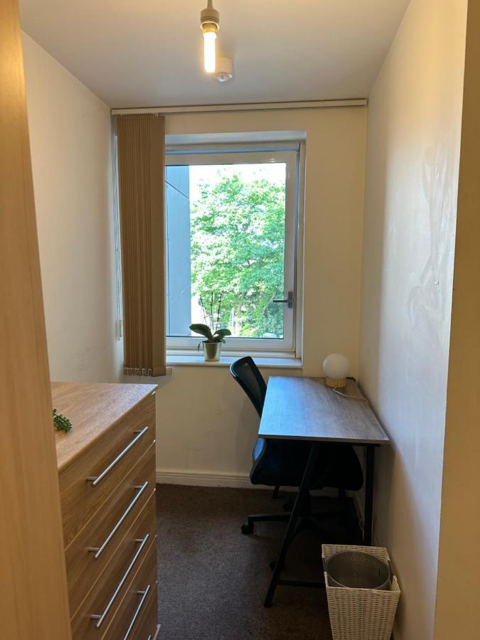 Appartement New Build 2 Bedroom With 2 Bath In Londen