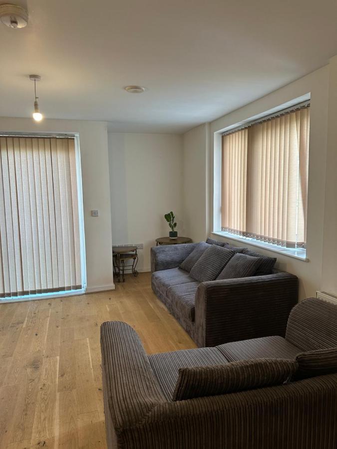Appartement New Build 2 Bedroom With 2 Bath In Londen