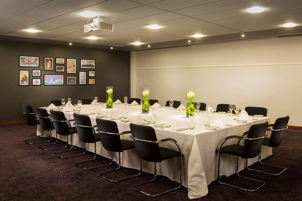 Radisson And Conf Centre Heathrow Hotel