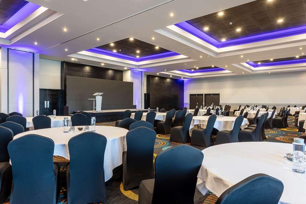 Hotel Radisson And Conf Centre Heathrow 4*