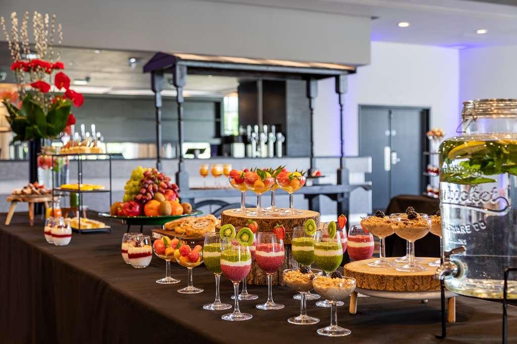 Radisson And Conf Centre Heathrow London