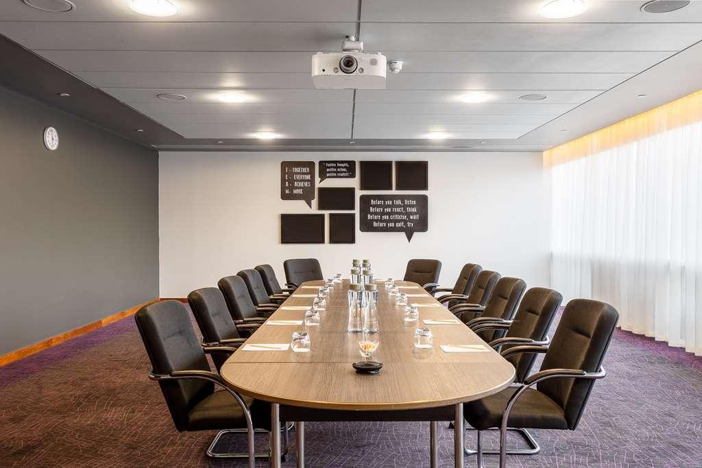 Radisson And Conf Centre Heathrow Hotel London