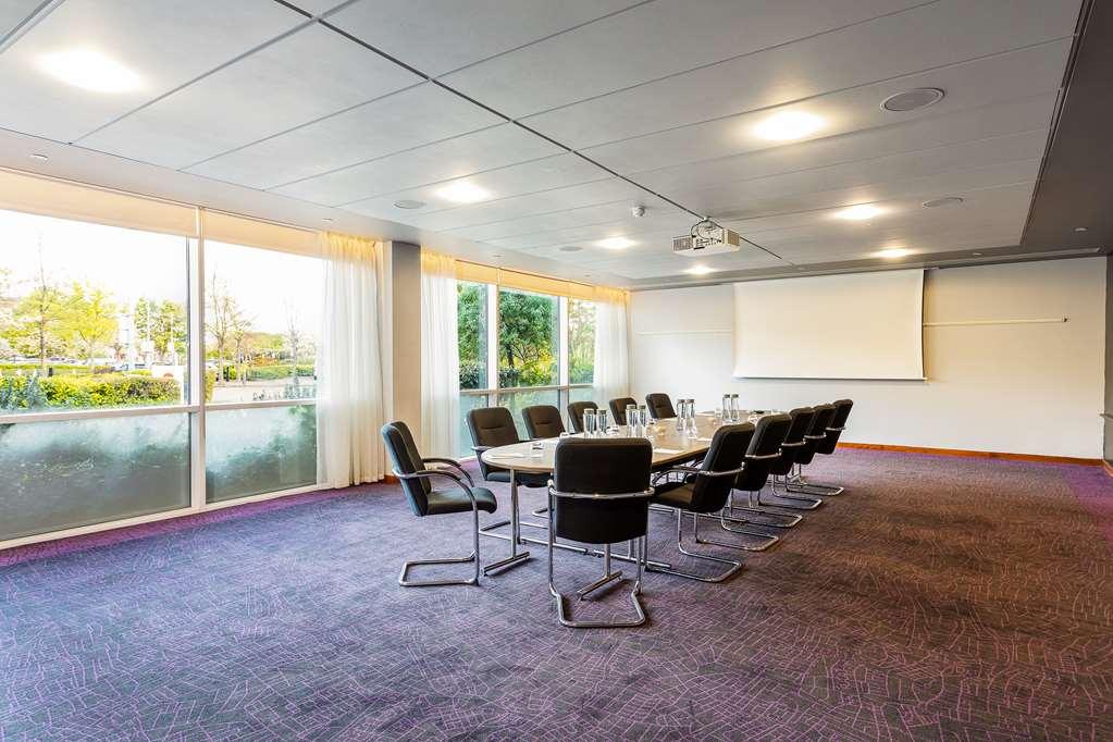 Radisson And Conf Centre Heathrow London