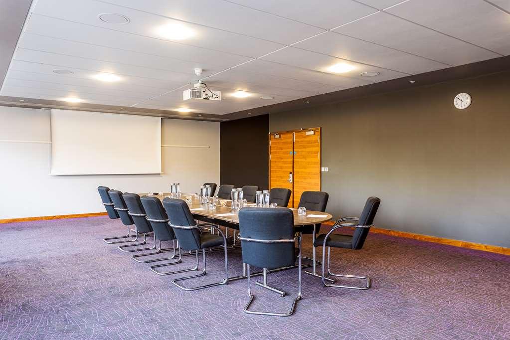 Hotel Radisson And Conf Centre Heathrow 4*