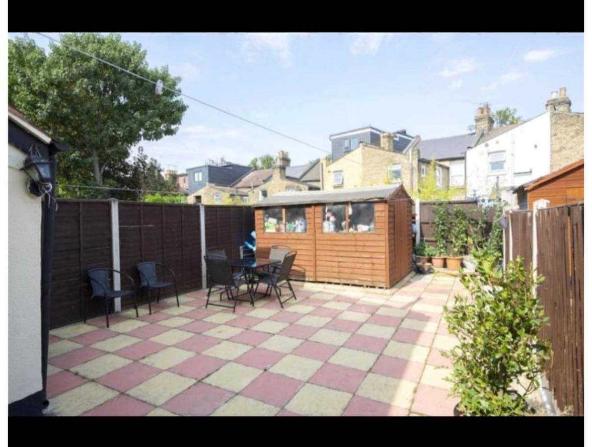 The Leyton Oasis * Londres