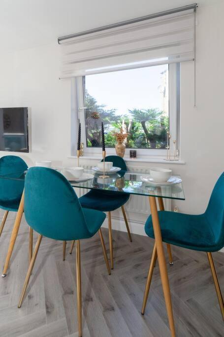 Chelsea Battersea Luxury 5 Star Prime Location London