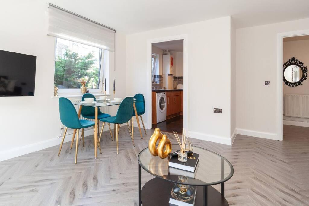 Lägenhet Chelsea Battersea Luxury 5 Star Prime Location