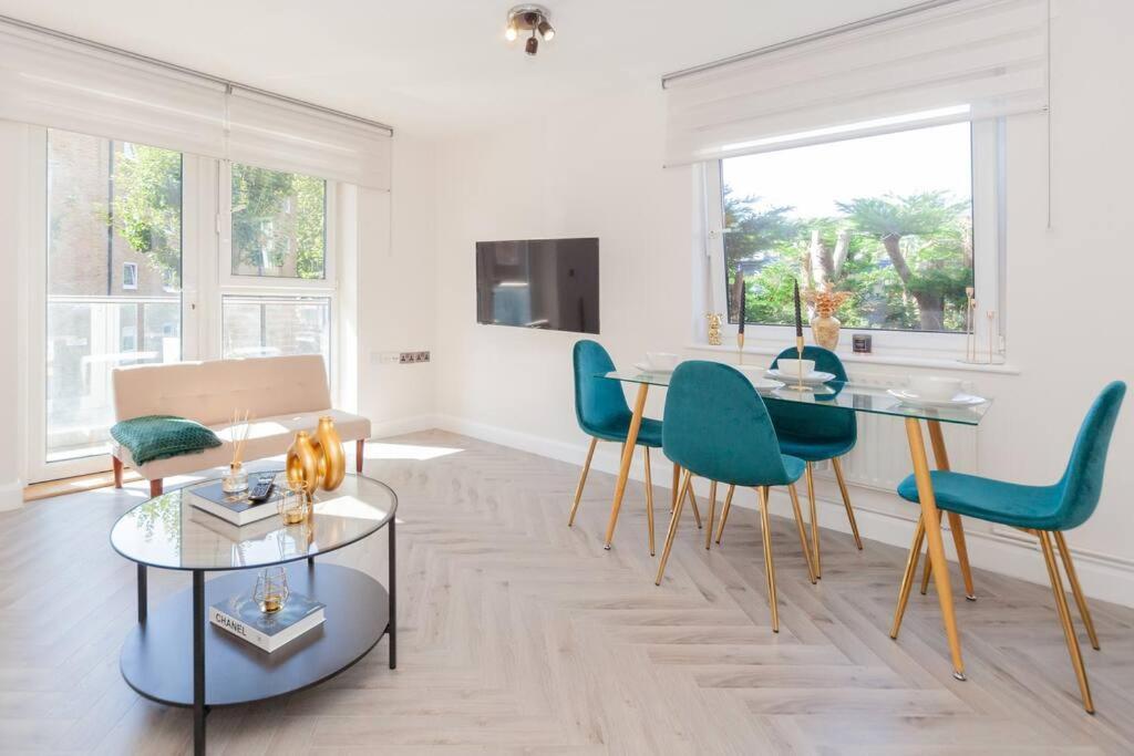 Apartment Chelsea Battersea Luxury 5 Star Prime Location *