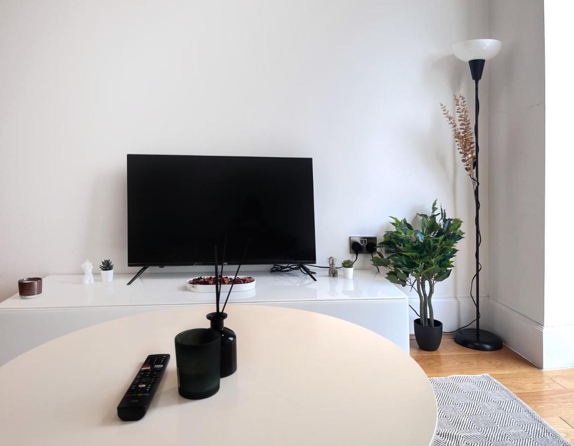Lejlighed Lovely Charming 2-bedroom In Bow *