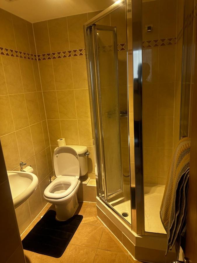 Privatunterkunft Double With En-suite Bathroom *