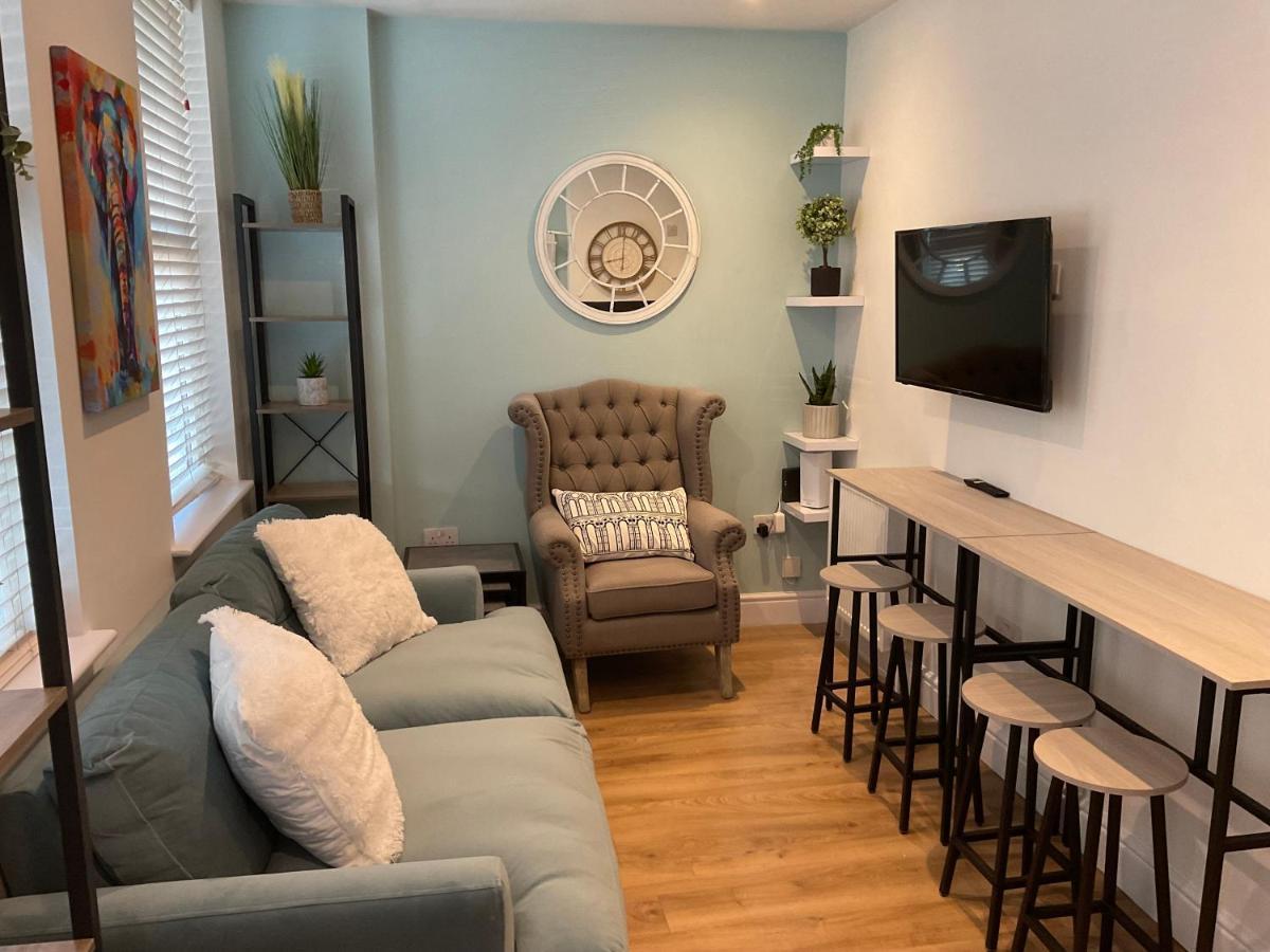 2 Bed From 41 Appartement Londen