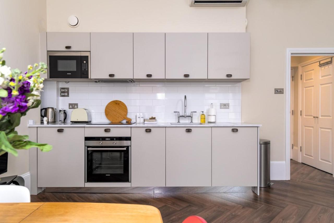 1br Gem In The Heart Of Covent Garden With Aircon Appartement Londen