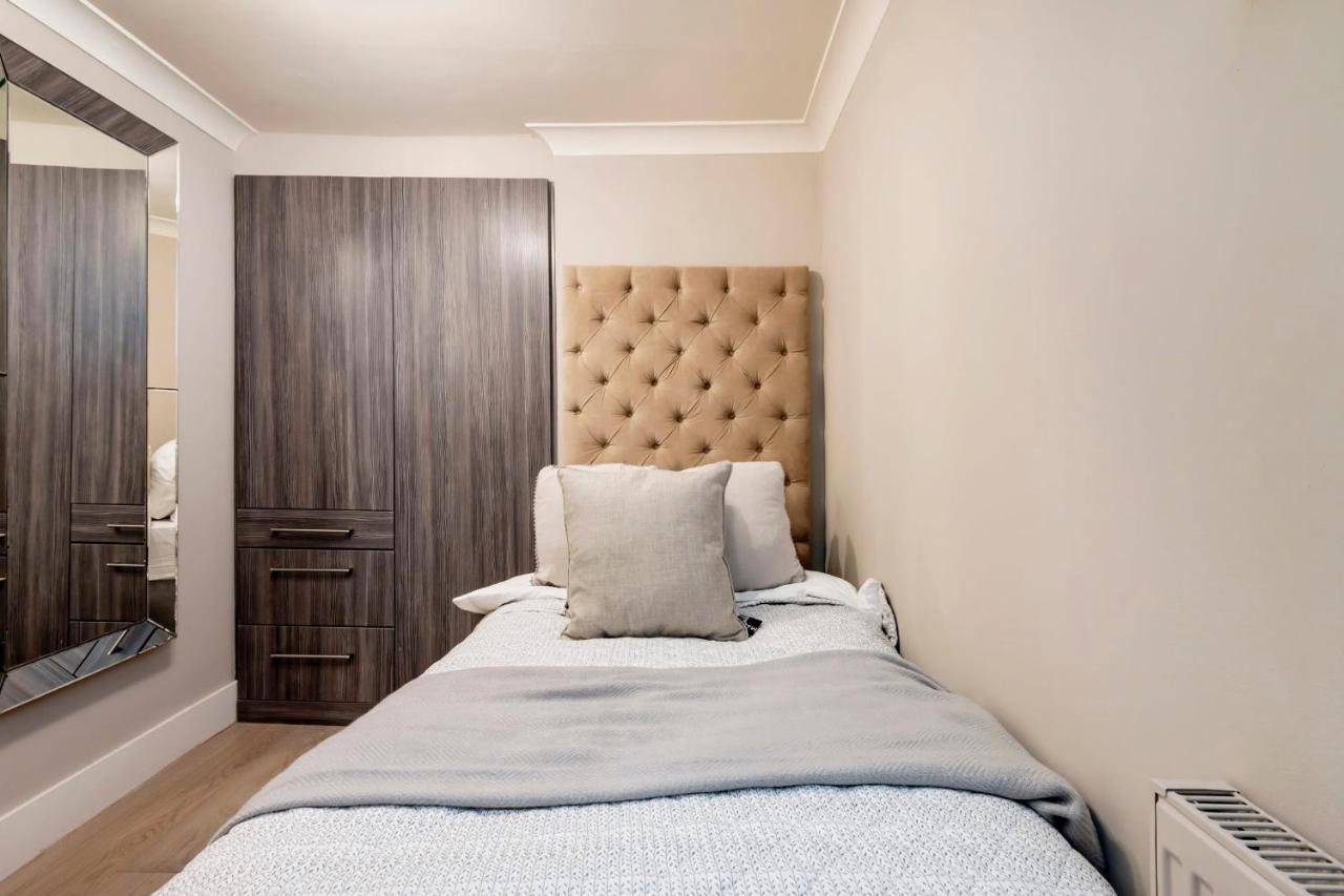 Hampstead Garden Flat-hosted By Sweetstay Apartment