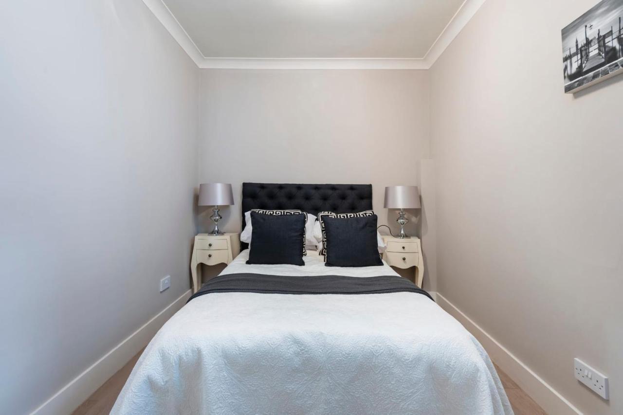 Apartment Hampstead Garden Flat-hosted By Sweetstay London