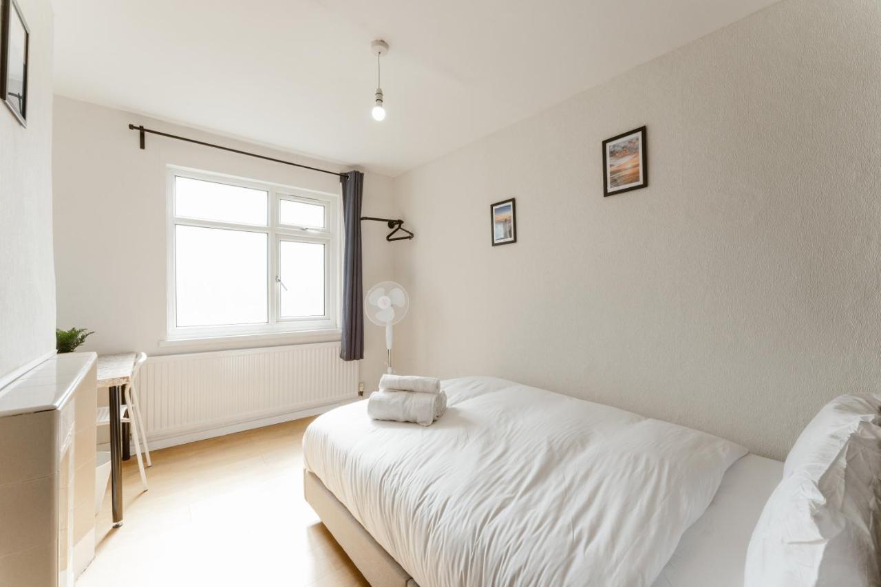 Leyton Comfy Double -50 Maison d'hôtes *
