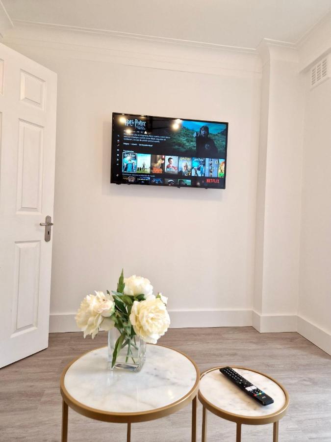 Vibrant 2-bedroom Flat With Elevator In Marylebone, Close To Hyde Park & Edgware Road Appartement Londres