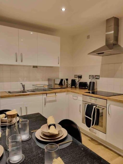 Charming Studio In Bricklane Appartement Londen