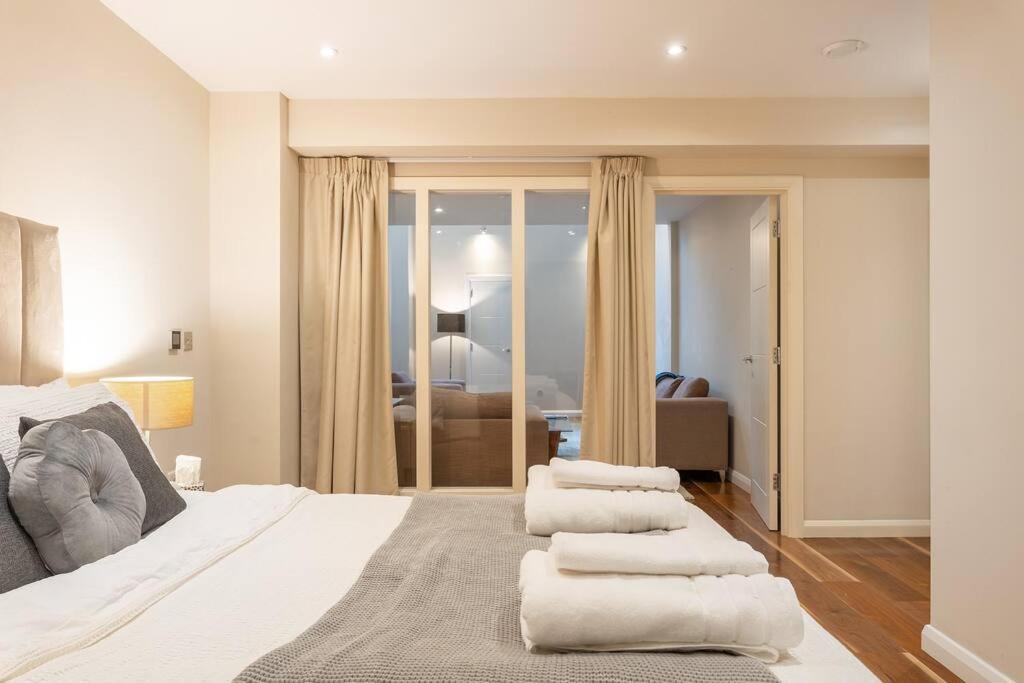 Luxury 2 Bedroom Flat In Holborn Appartement Londen