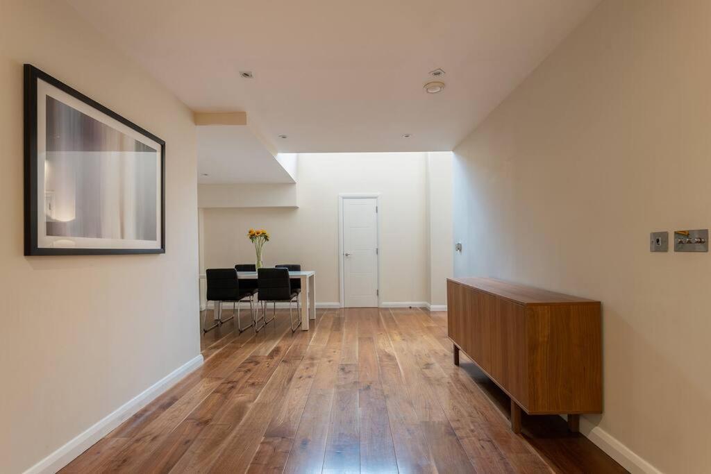 Luxury 2 Bedroom Flat In Holborn Londen