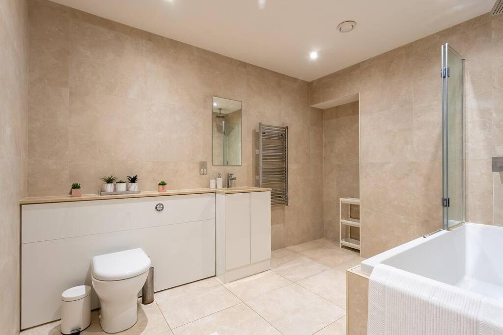 Luxury 2 Bedroom Flat In Holborn * Londen