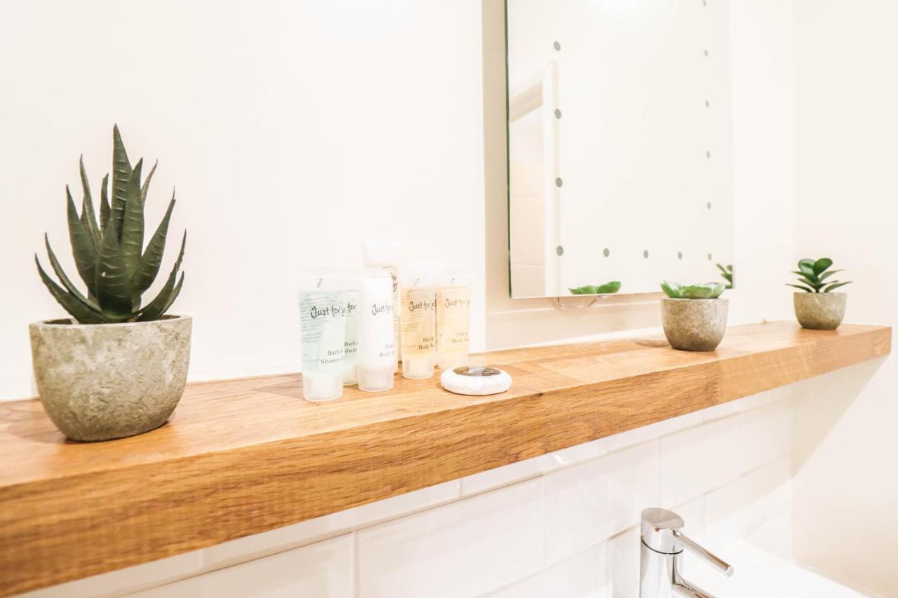 Appartement Beautiful 2-Bedroom Flat Just Steps From Oval Station Londres