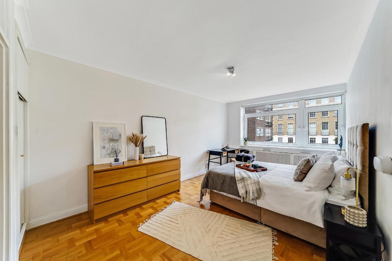 Lux 2bed 2bath In Baker Street Lejlighed