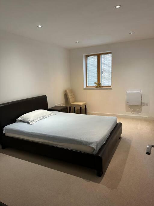 Bright And Spacious Flat In Wimbledon, Appartamento *