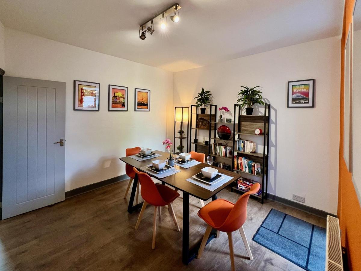 Clarence House 3 Bedrooms 8min To Station E17 North East Vakantiehuis