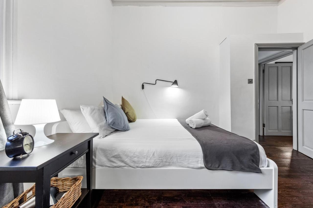 Quiet 2x Bedroom Victorian Terrace Flat + Garden Lejlighed
