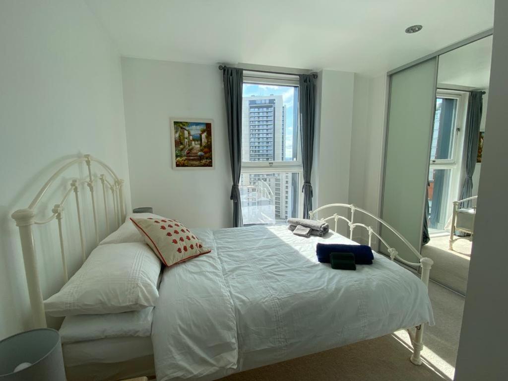 Lägenhet Morden 2bed2bath Zone2 City/river View London