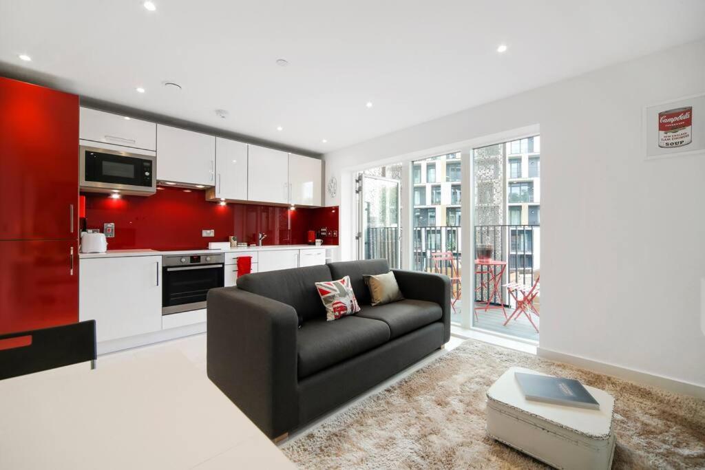 Cool Dalston Studio With Balcony And Gym Appartamento Londra