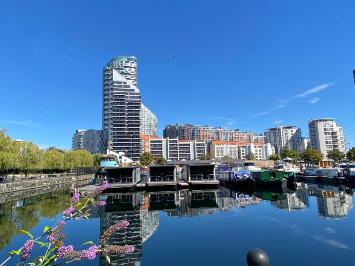 Morden 2bed2bath Zone2 City/river View Lägenhet