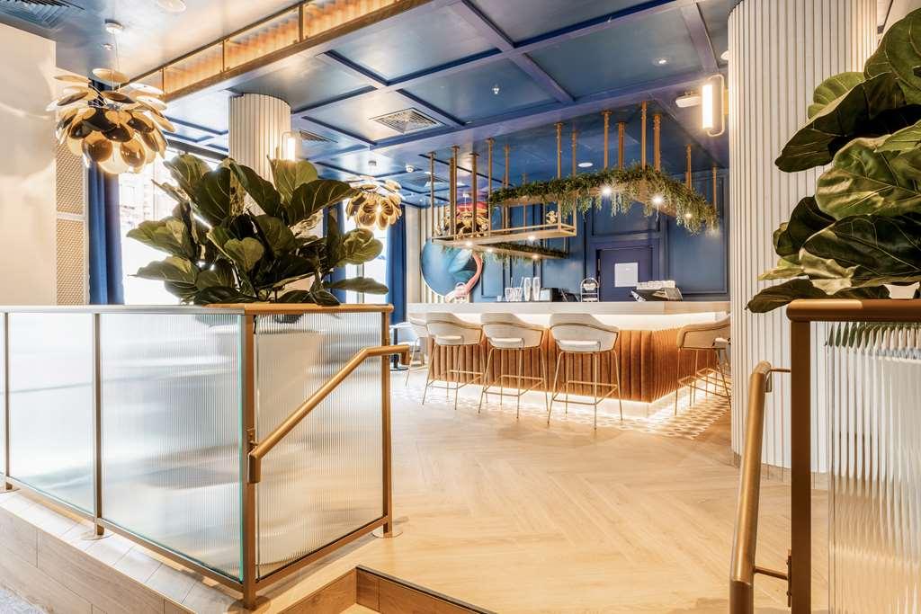 Riu Plaza Victoria 4* London