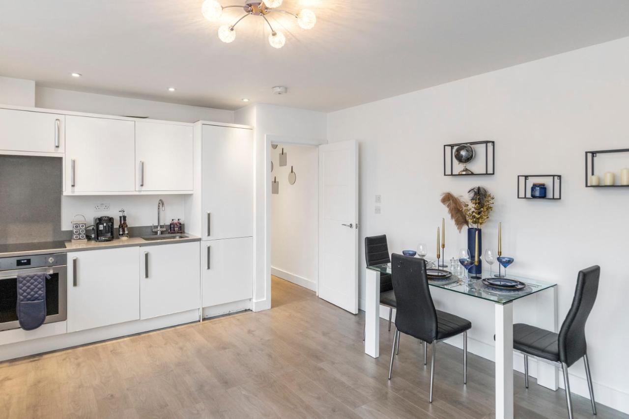 Modern Flat In Golders Lejlighed