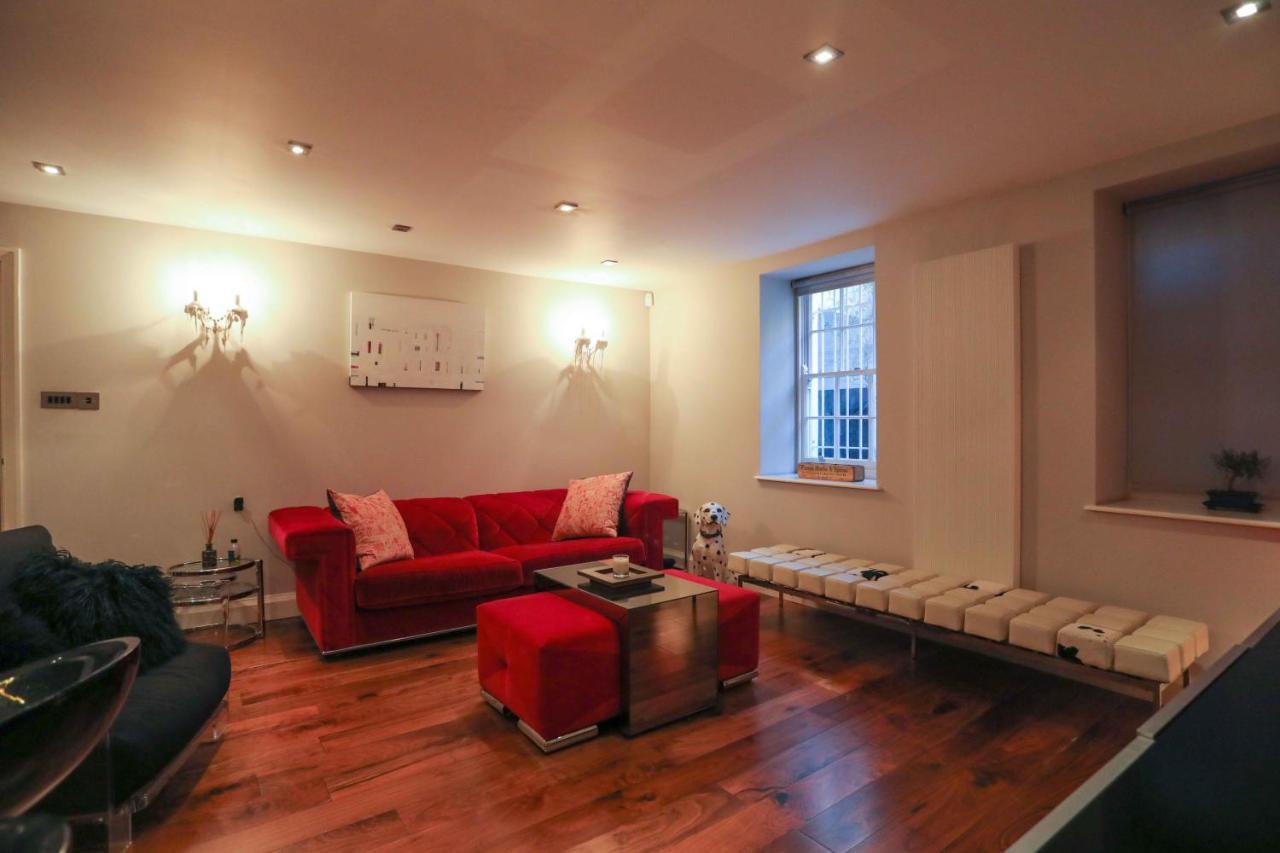 The Nest: 2br Haven London