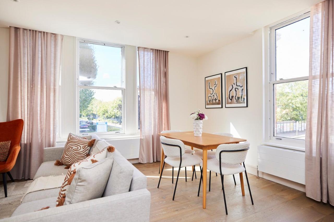 The Wandsworth Haven - Bright 2bdr Flat London