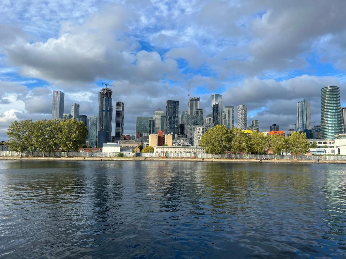 Canary Wharf Haven - Spacious & Homely Entire 1 Bedroom Flat Lejlighed