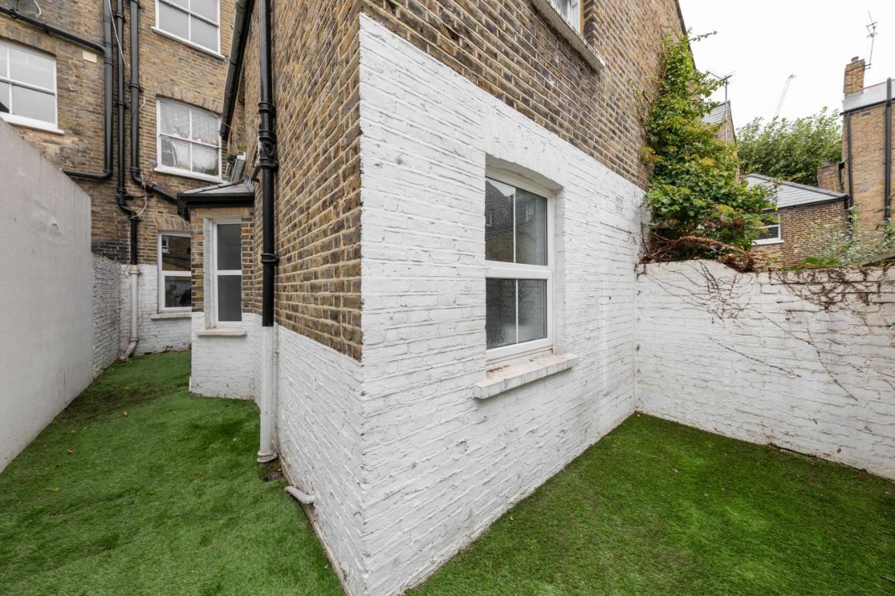Charming 1 Bed Flat W Courtyard In Lejlighed