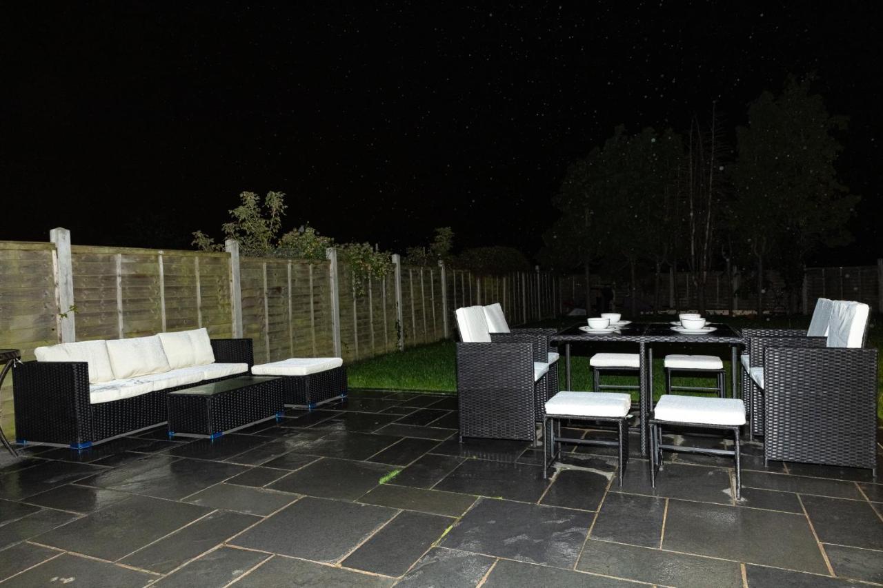 Bonneville House, Private Jacuzzi And Modern Interior * Londra