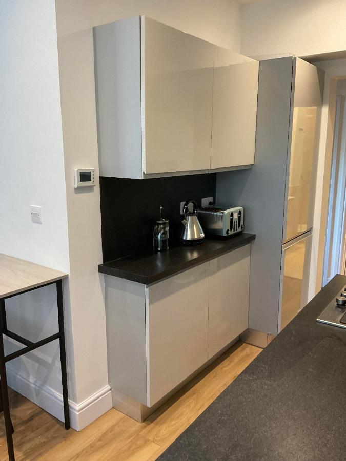 2 Bed From 41 Appartement Londen