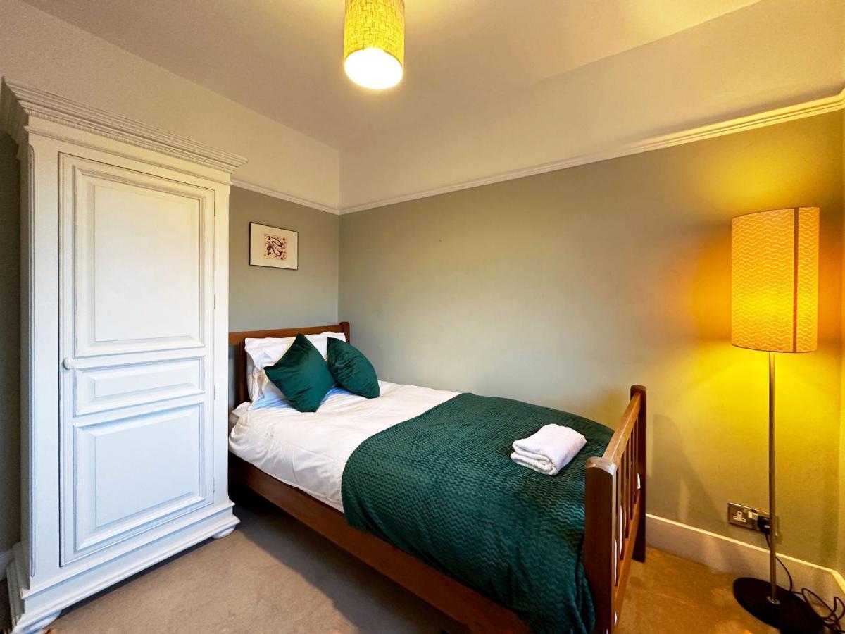 Daisy's Place In Appartement Londres
