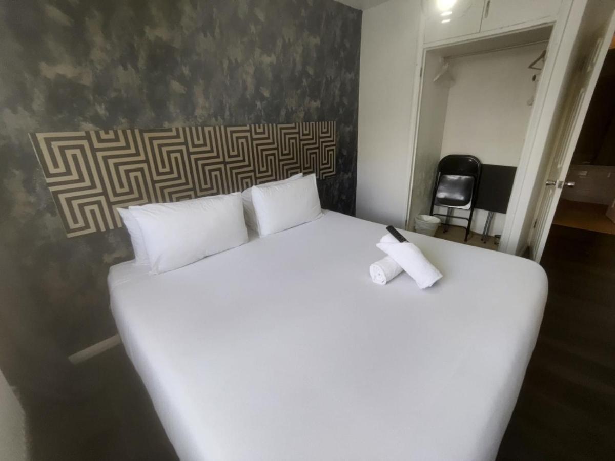 Privat overnatting R2 Superking Sized Bed & 65