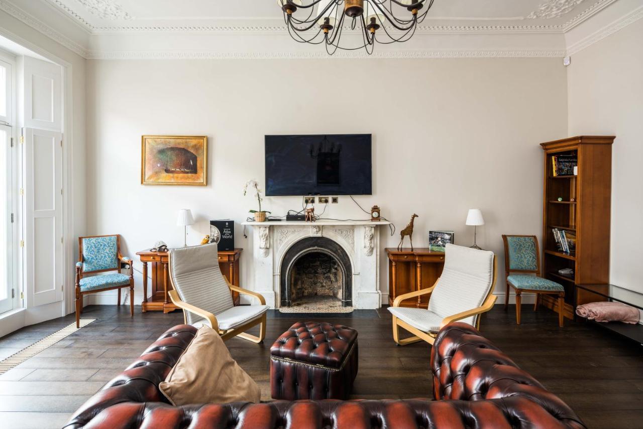 4 Bedroom House Up To 10 People At Heart Of Kensington And Chelsea Lejlighed
