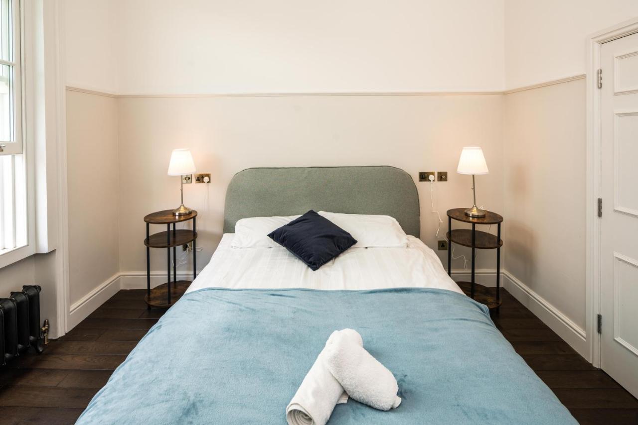 Lejlighed 4 Bedroom House Up To 10 People At Heart Of Kensington And Chelsea