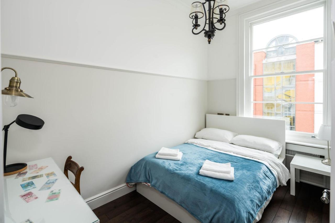 4 Bedroom House Up To 10 People At Heart Of Kensington And Chelsea Lejlighed London