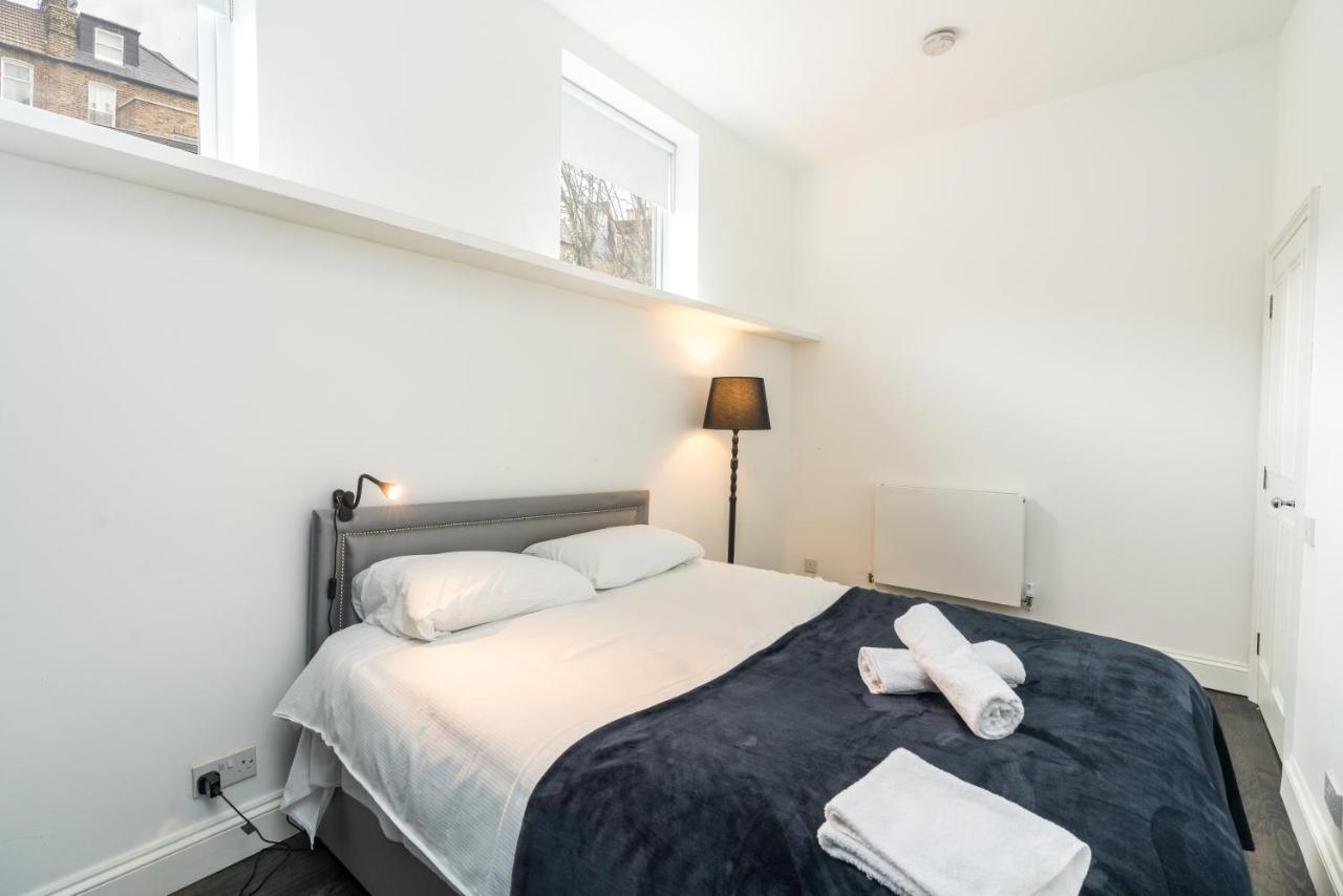 Lägenhet Stylish 2 Bedroom At Hammersmith